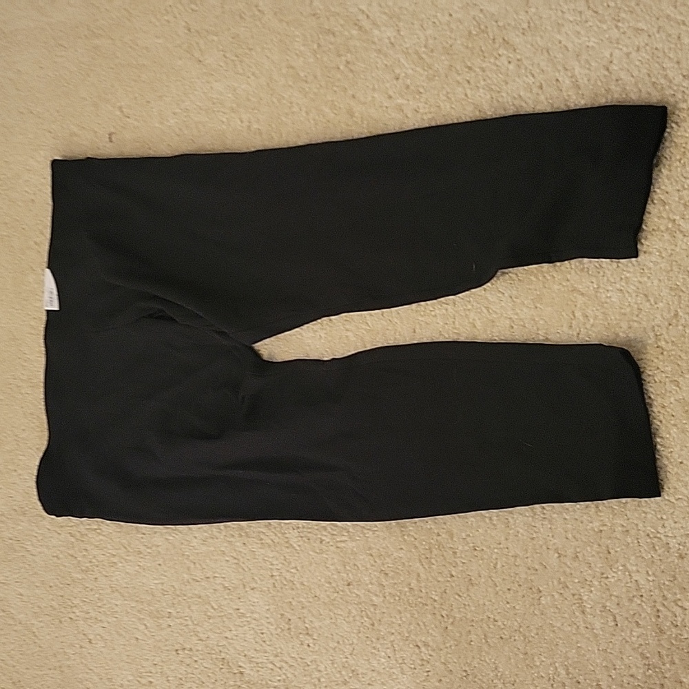 Women's black leggings